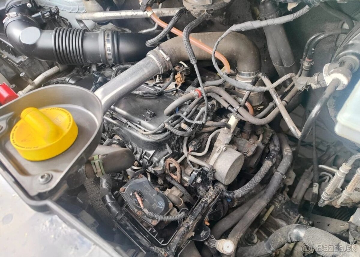 Renault Master 2.3 dci 8 paletovy 165 koni čelo BEZ ADBLU - 12