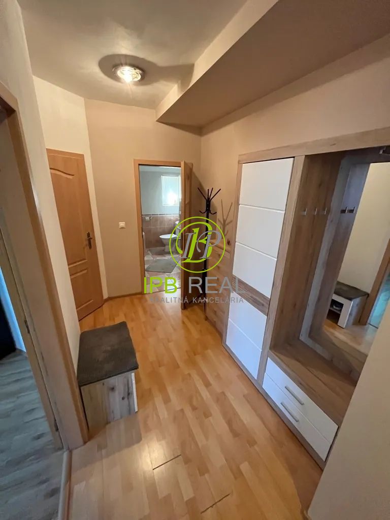Priestranný 2-izb. byt na Záhradníckej ul. v Ružinove - 12