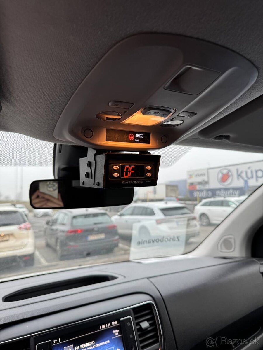 Toyota Proace 2.0 tdi 110 kW - 12