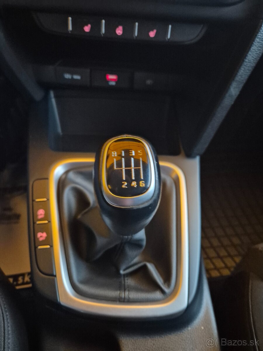 Kia Ceed SW -LEN 21tis. KM- 1.0 T-GDi Silver,SK Pôvod - 12