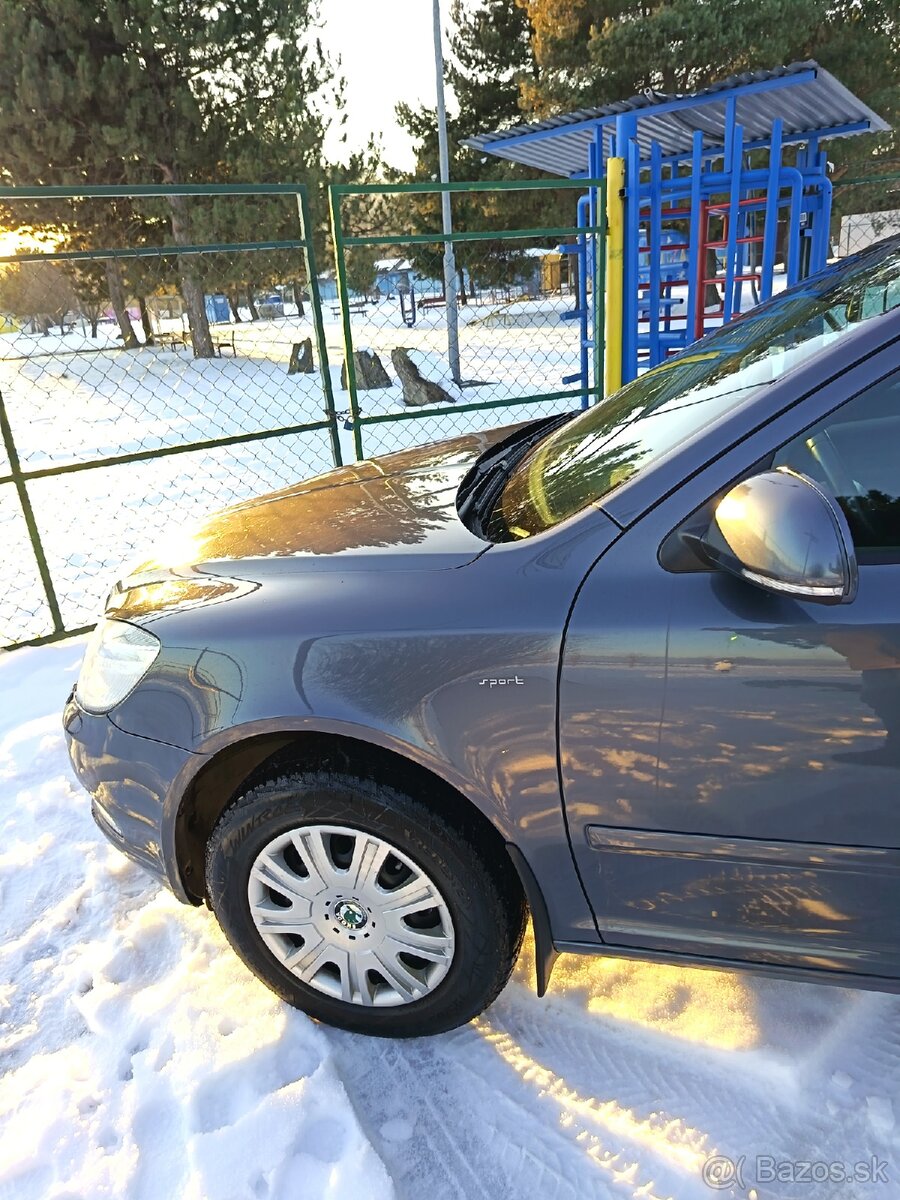 Škoda Octavia combi 2.0 tdi dsg - 12