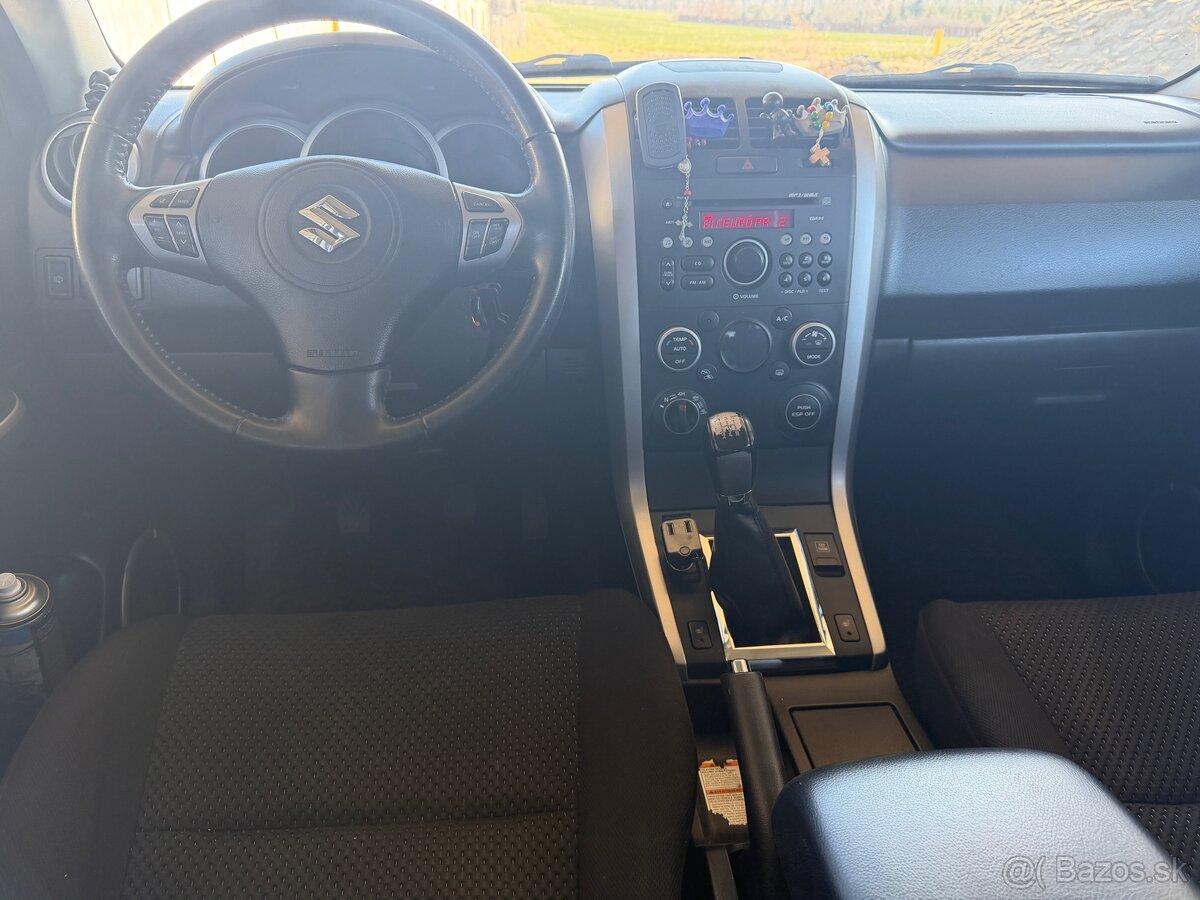 Predám Vymením Suzuki Grand Vitara 2.4 - 12