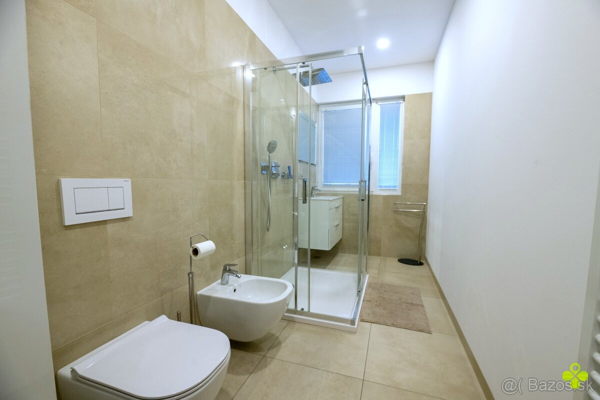 Štýlový 2-izbový byt na prenájom s lodžiou a parkovaním - 12