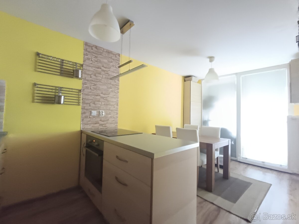 3 IZBOVÝ BYT TRENČÍN NA PREDAJ, SIHOŤ - 12