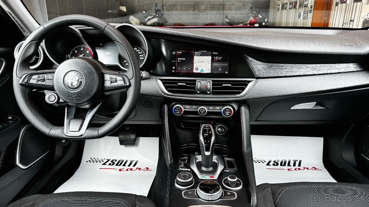 Alfa Romeo Giulia 2.2 Diesel 136 AT - 12