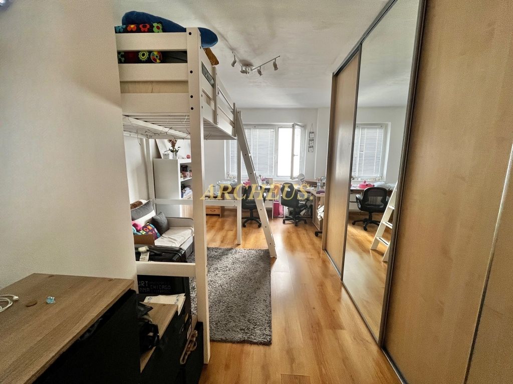 ✅3 IZBOVÝ BYT UL.RÁZUSOVA, STARÉ MESTO -KALVÁRIA, NITRA - 12