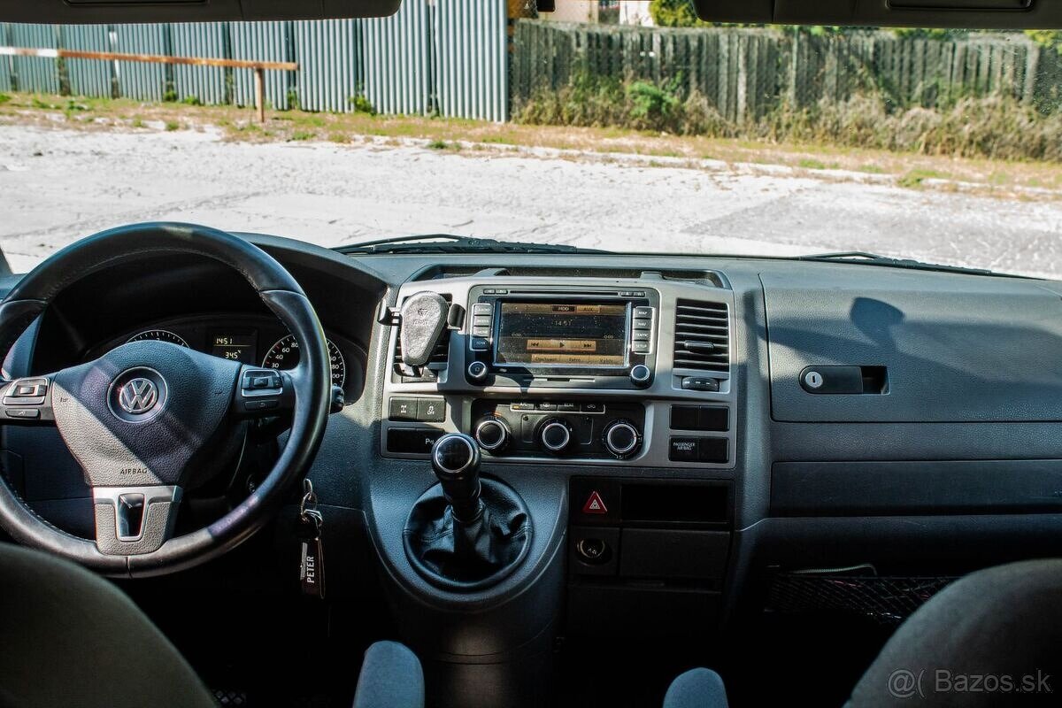Volkswagen Multivan 2.0 TDI - 12