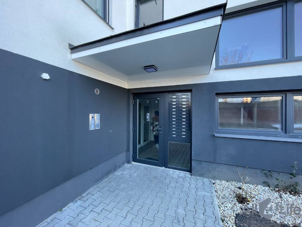 Moderný 3-izbový byt s balkónom a parkovaním v Piešťanoch - 12