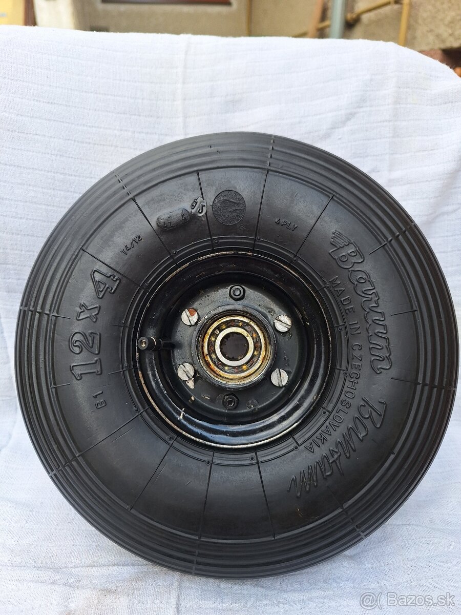 PNEU JAWA PAV 40, 41 - 12