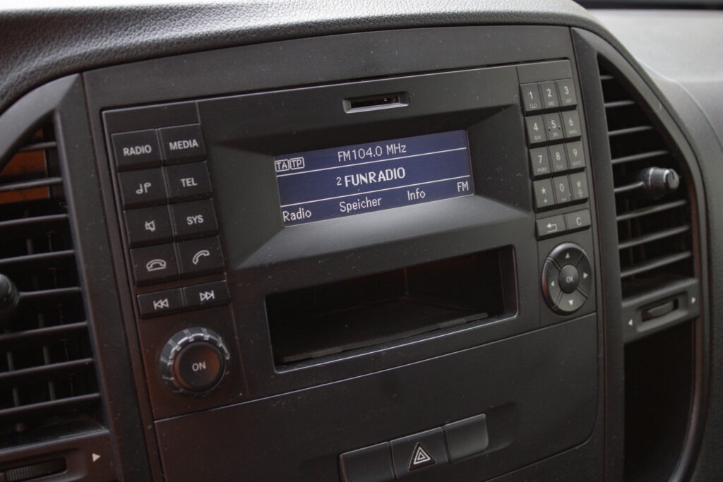 Mercedes Benz Vito 114 CDI – 9-miestne - 12