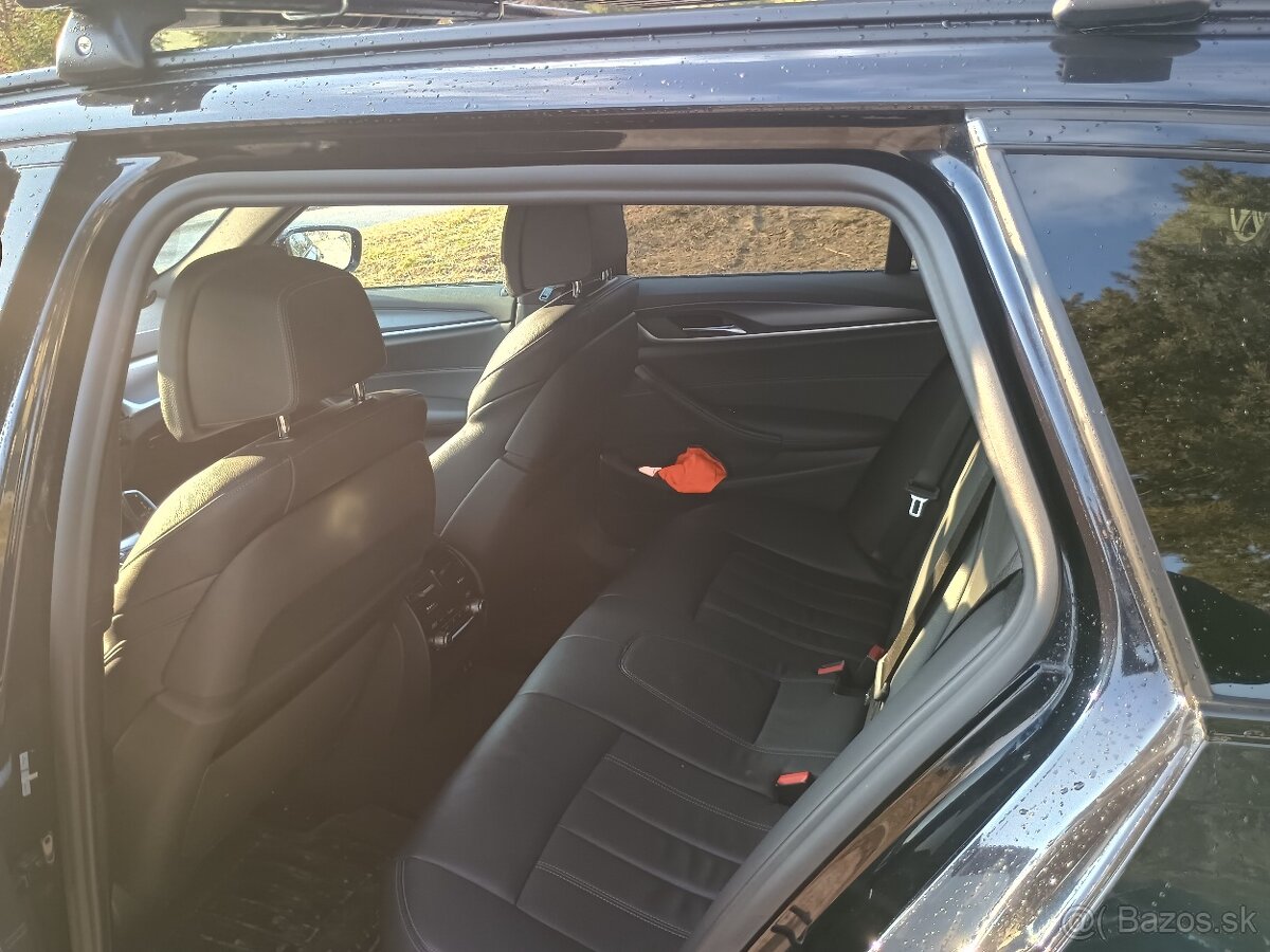 Predám BMW 520xd M line paket - 12
