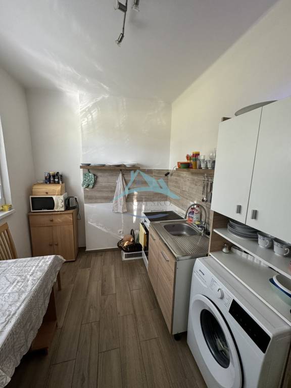 Trojizbový byt na prízemí 64,44m2 - 12