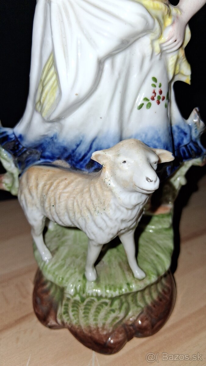 Porcelánová soška/figúrka Pastierka značená Germany - 12