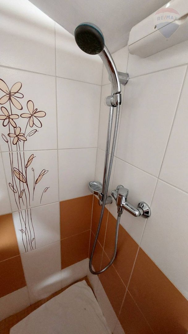 Predaj celoročne obývateľný rekreačný dom v krásnom prostred - 12