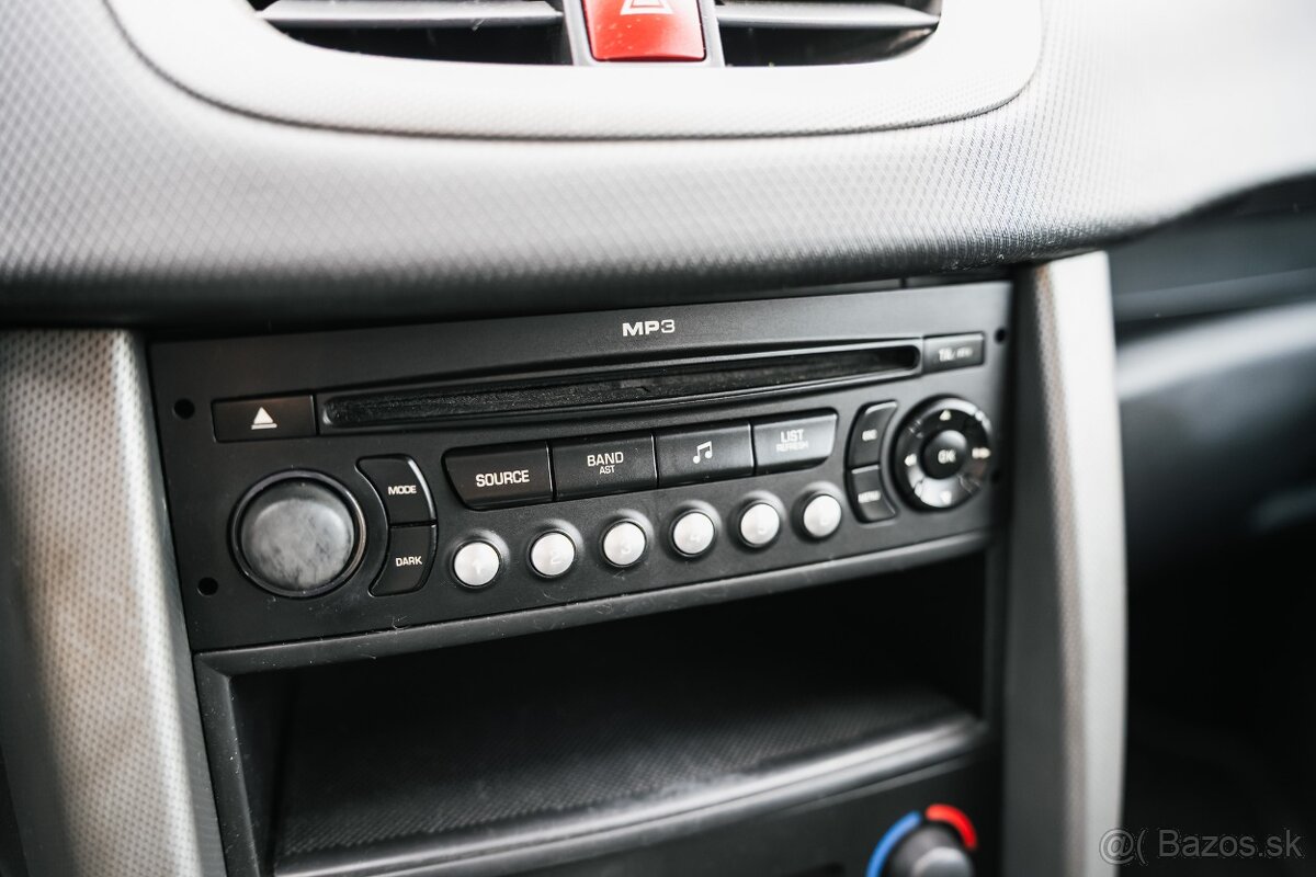 Peugeot 207 RC 1.6T - 12