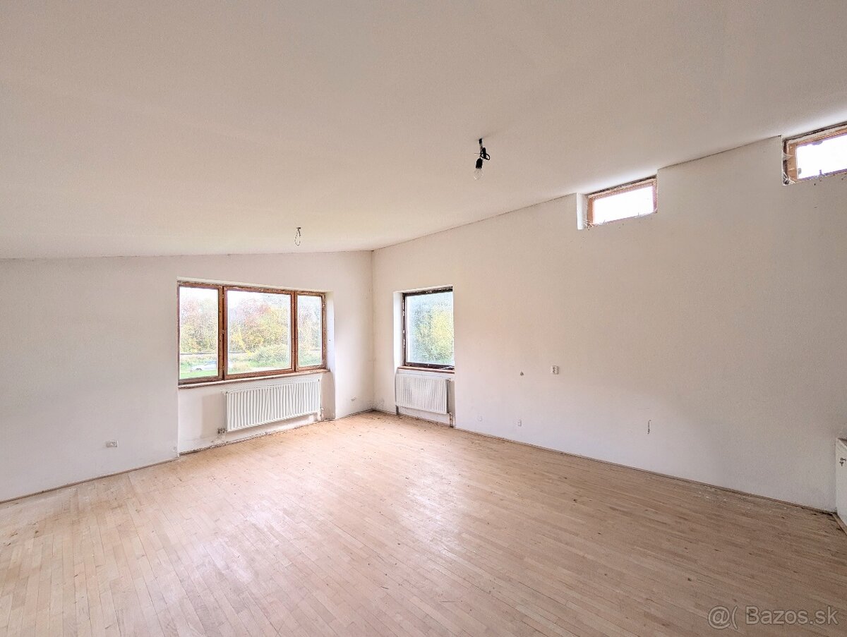 Rodinný dom so záhradou Štítnik - 12