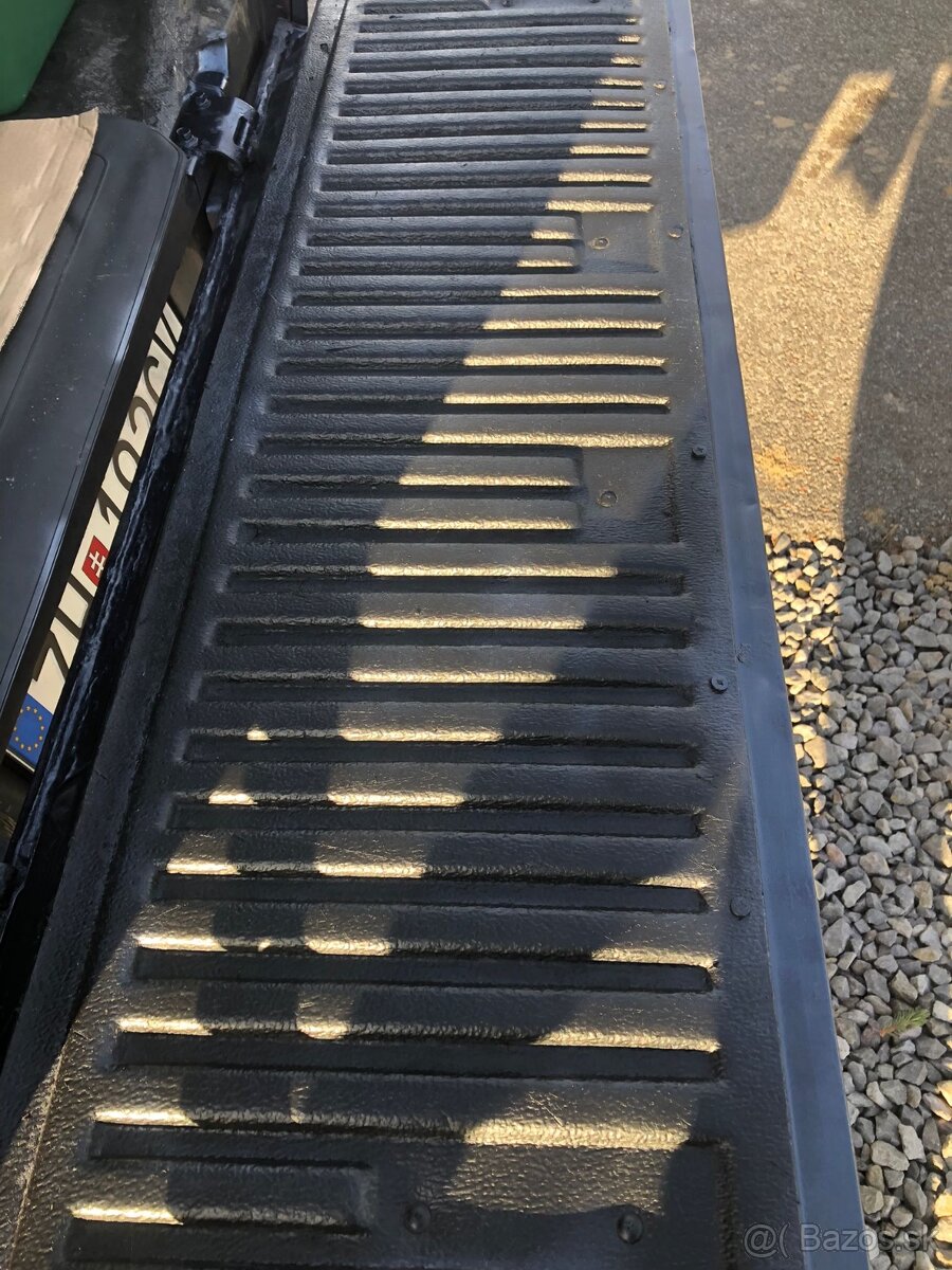 MITSUBISHI L200 2,5 DID - 12