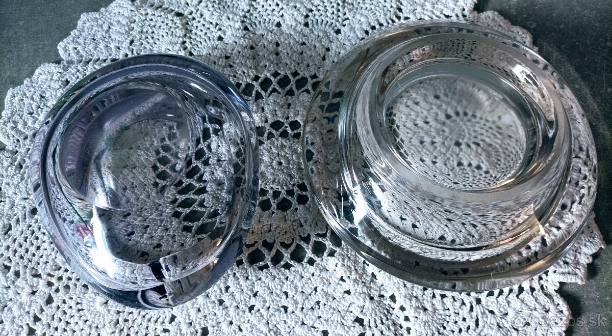 Hutné sklo - váza, misa , popolník - 12