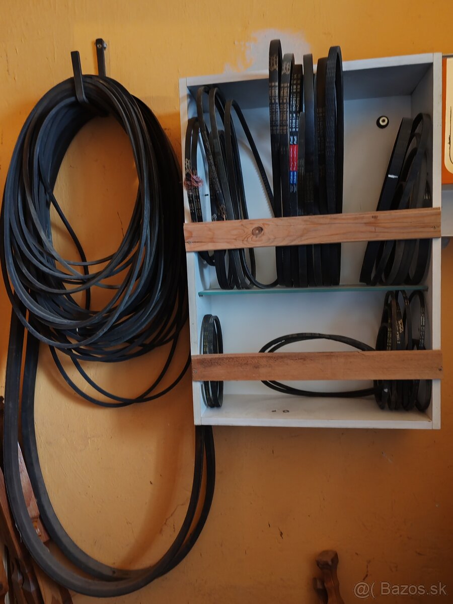 Köla Coronett komajn - 12