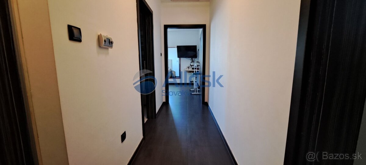 NOVOSTAVBA - MODERNÝ 4 IZB. BUNGALOV S GARÁŽOU V OBCI OĽDZA - 12