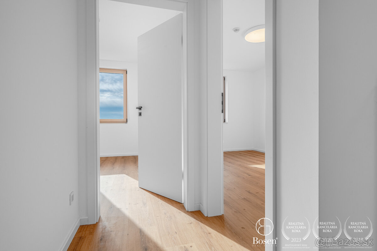 Bosen Realicity / Prenájom 5 izbový Rodinný dom Wolfsthal/ R - 12