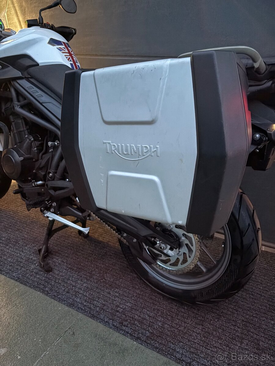 Triumph Tiger 800 ABS - 12