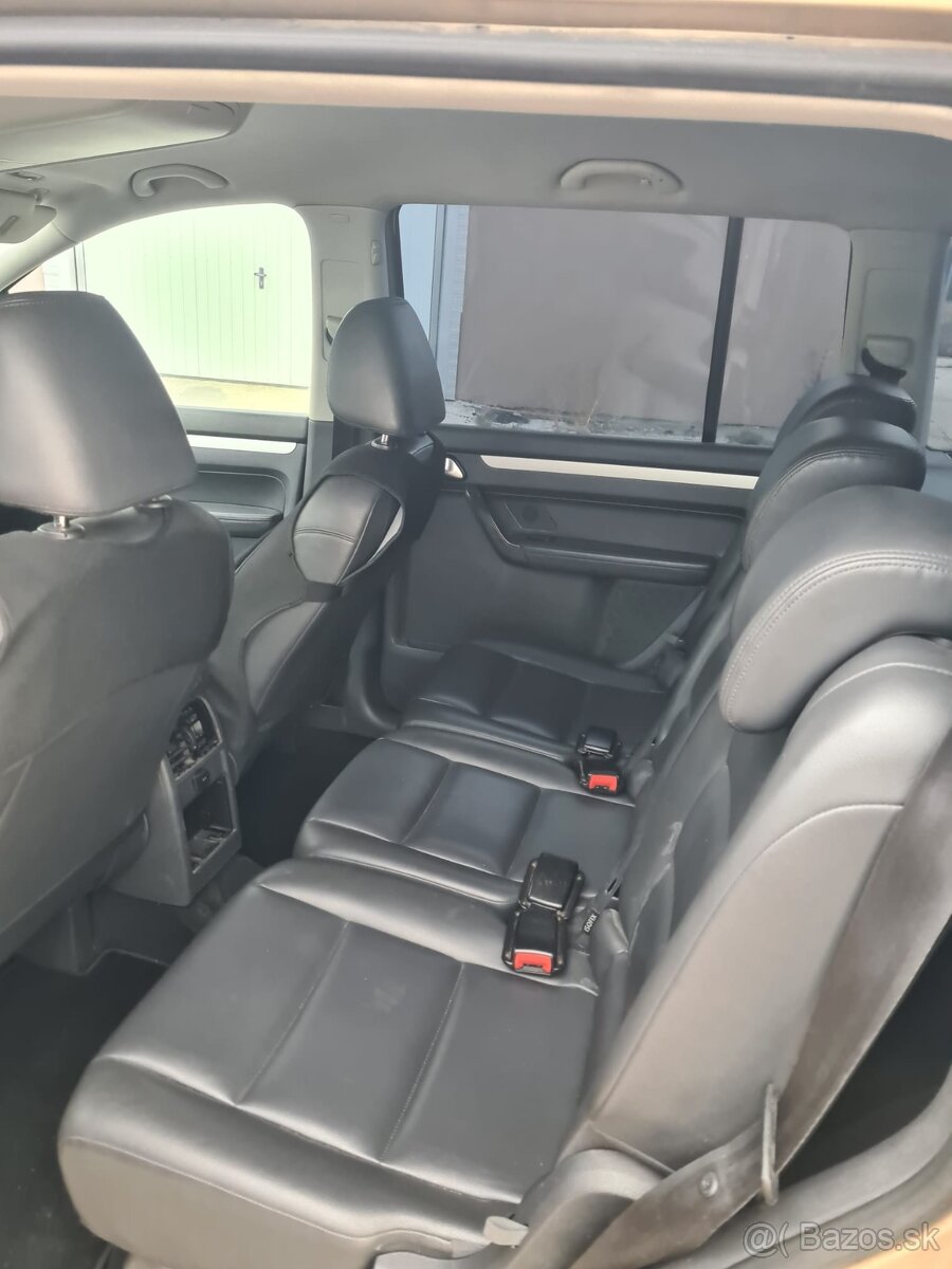 Volkswagen Touran 1,4tsi/Cng - 12