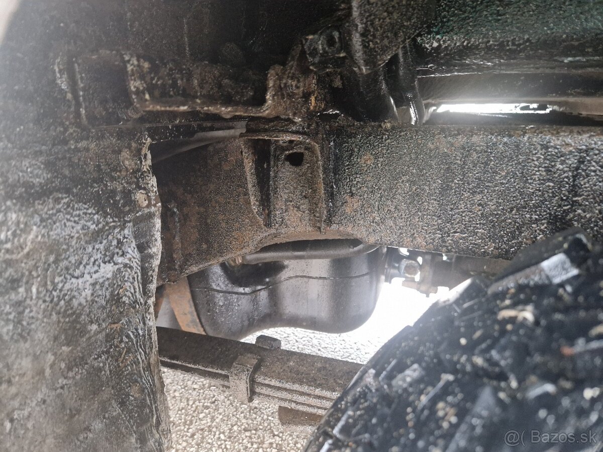 Nissan navara d40 - 12