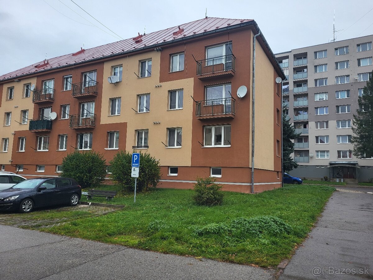 Na Malinovského ulici slnečný 67 m2 dobrý byt - 12