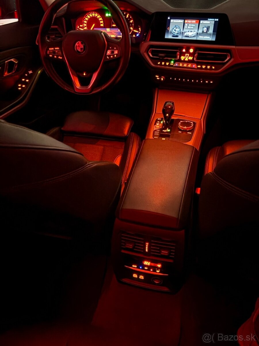 BMW 320d xDrive A/T - 12