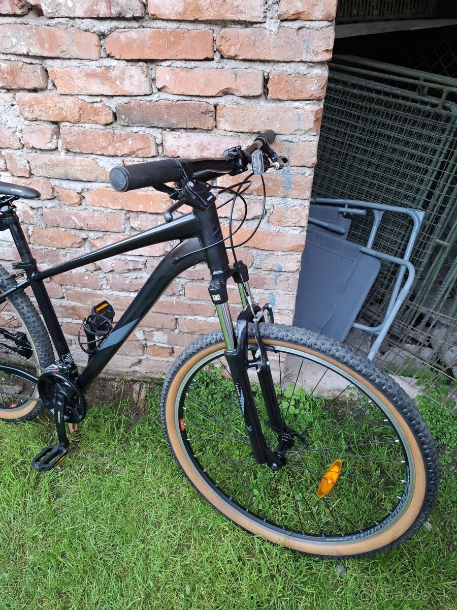 Predám Serious 29er/Mko-43 cm/3x8, odpruzena vidla - 12