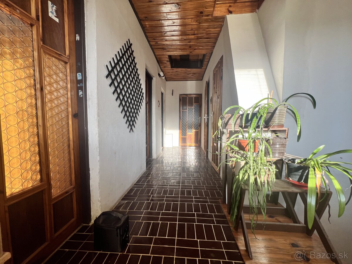 Rodinný dom - ZNÍŽENÁ CENA - 12