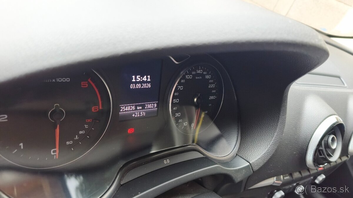 Audi A3 Sportback 2.0 TDi Quattro - 12