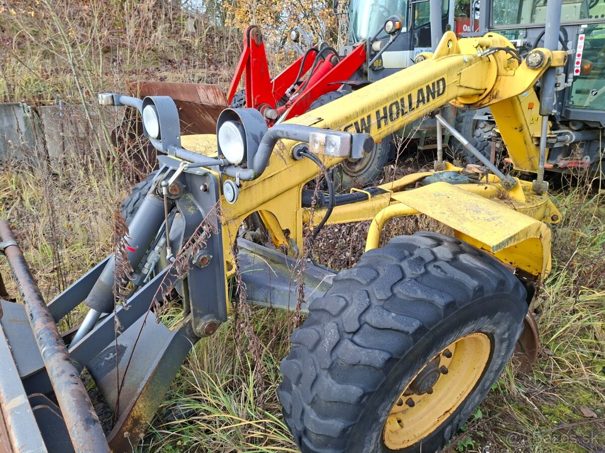 NEW HOLLAND F 106.6A 6X6 - 12