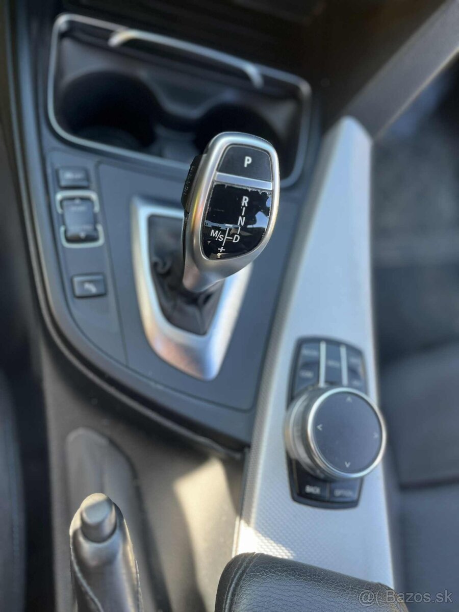 BMW F30 320D xDrive - 12