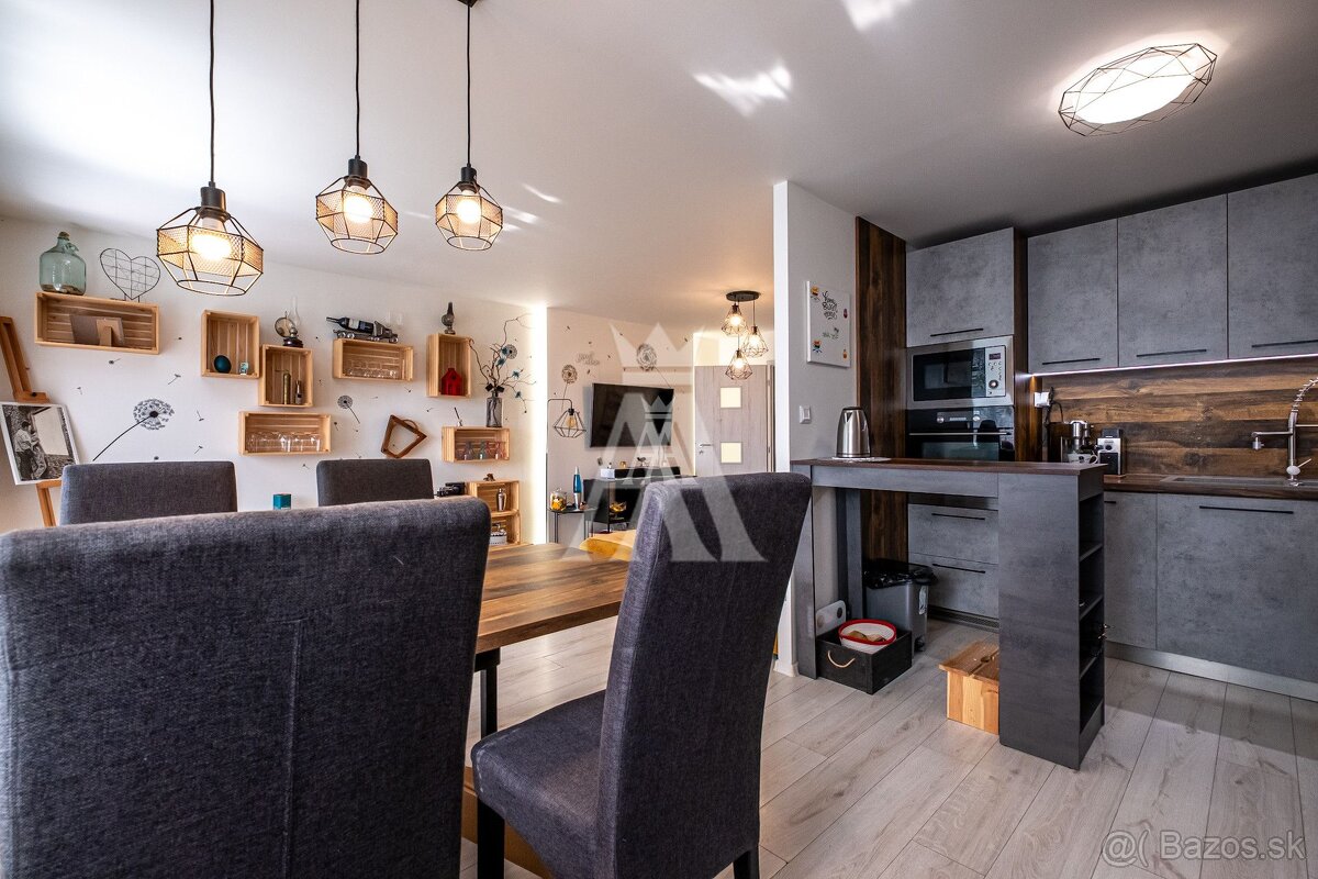 3 IZBOVÝ BYT, ŽIŽKOVA, KOŠICE JUH - 12