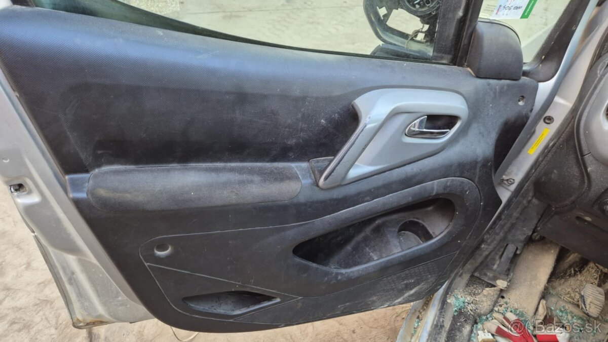 Citroen Berlingo Tepee 1,6HDI 68kw kód : 9H06 - 12