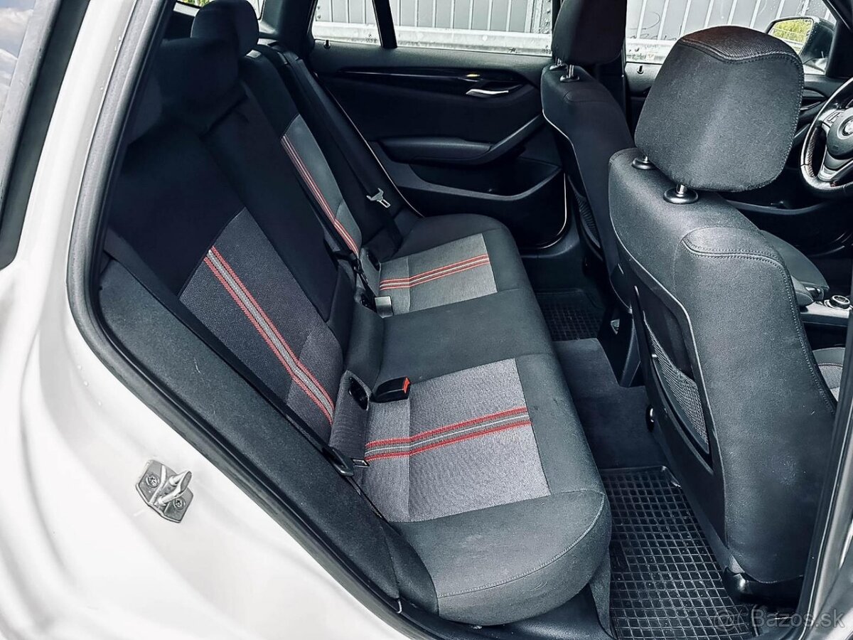 BMW X1 xDrive 18d A/T - 12