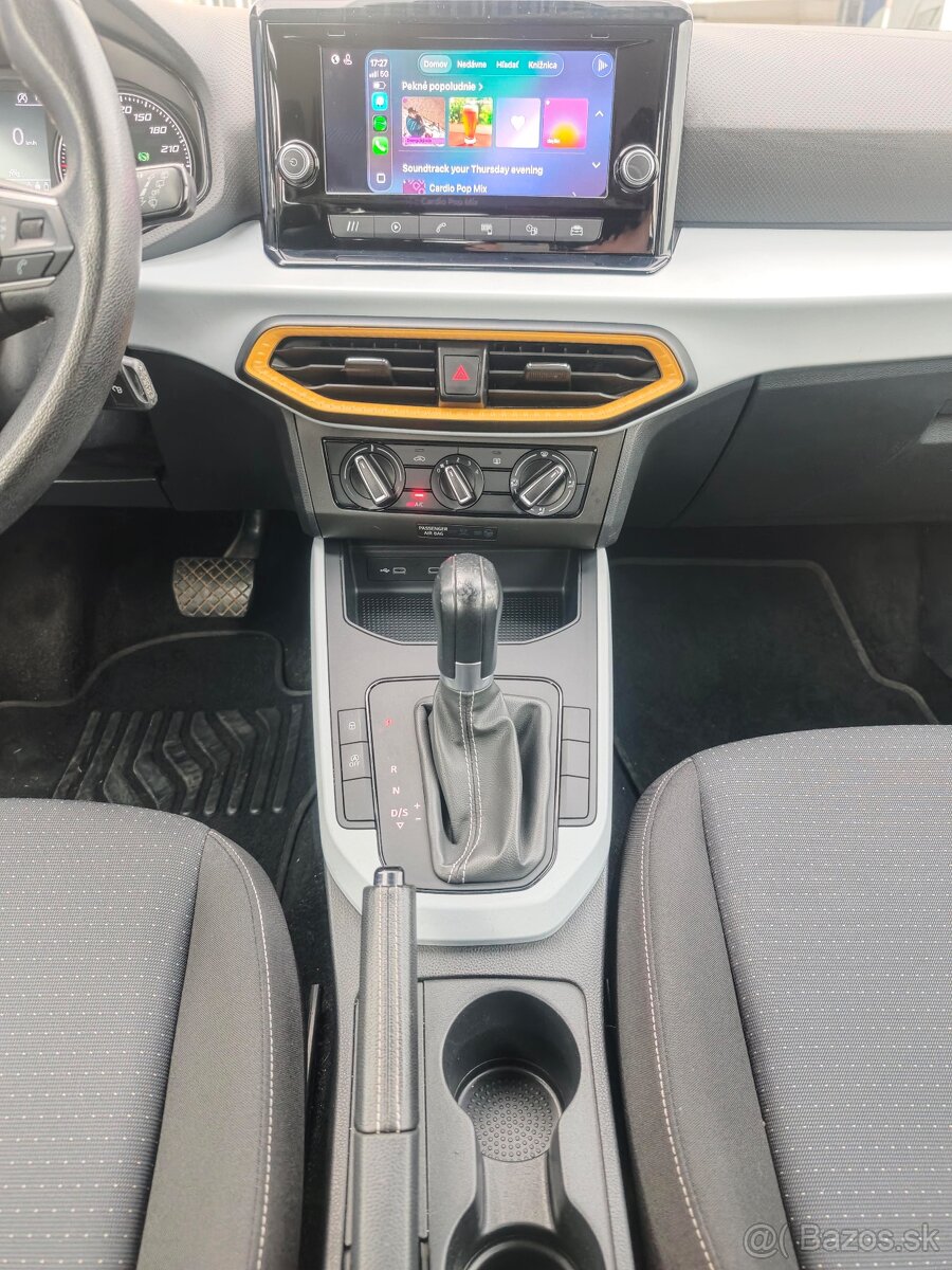 Arona 1.0 ECO TSI 110 Xperience DSG - 12