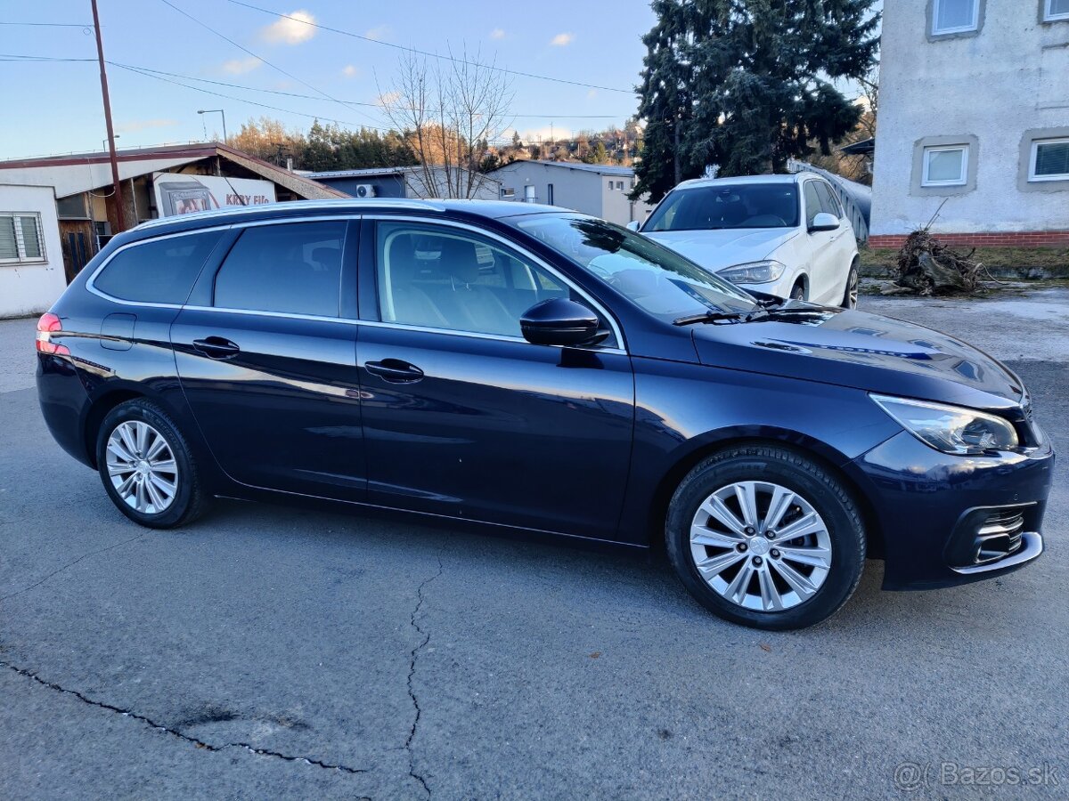 Peugeot 308 - 12