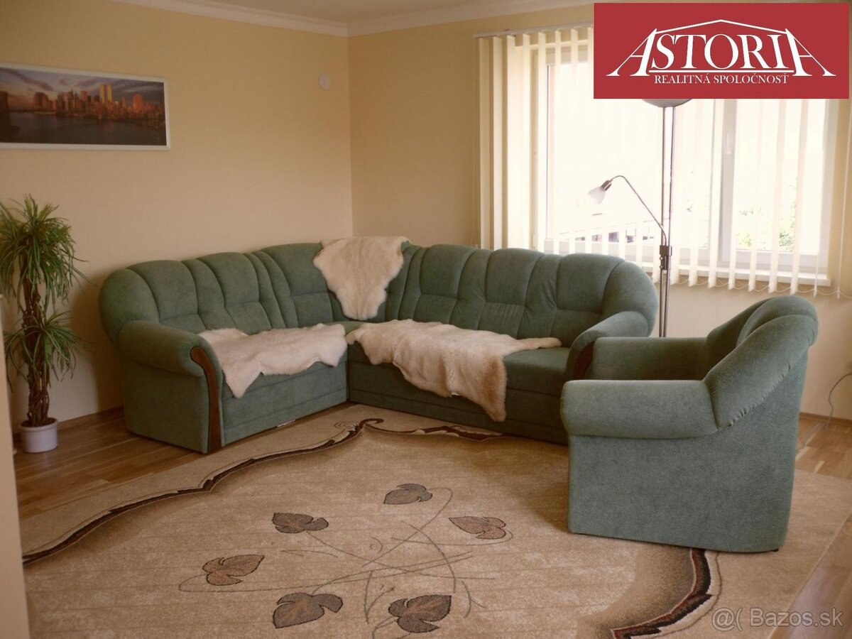 rodinný dom s 2 garážami - Martin - Stráne - 12