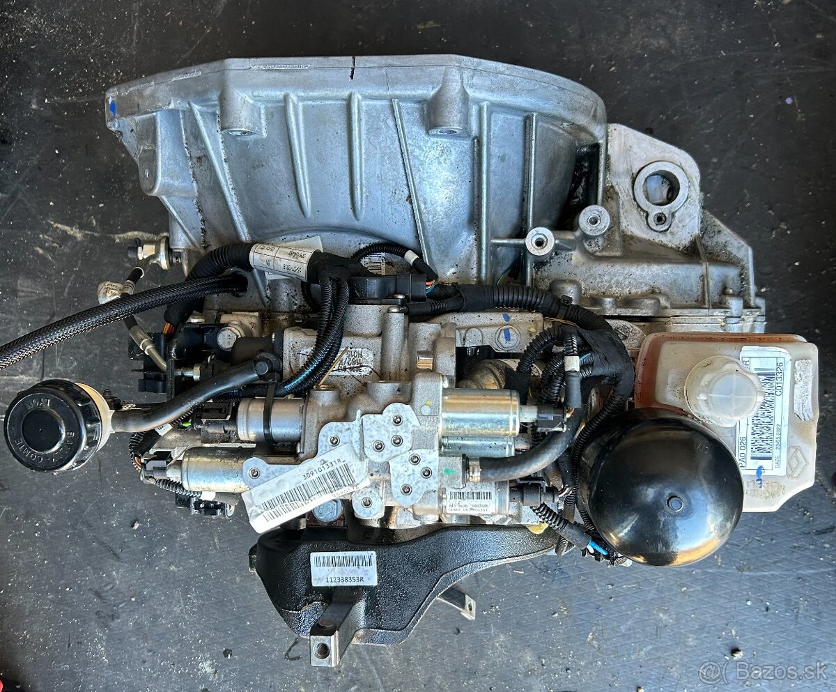 RENAULT MASTER lll 2.3 DCi AD Blue Nový - 12