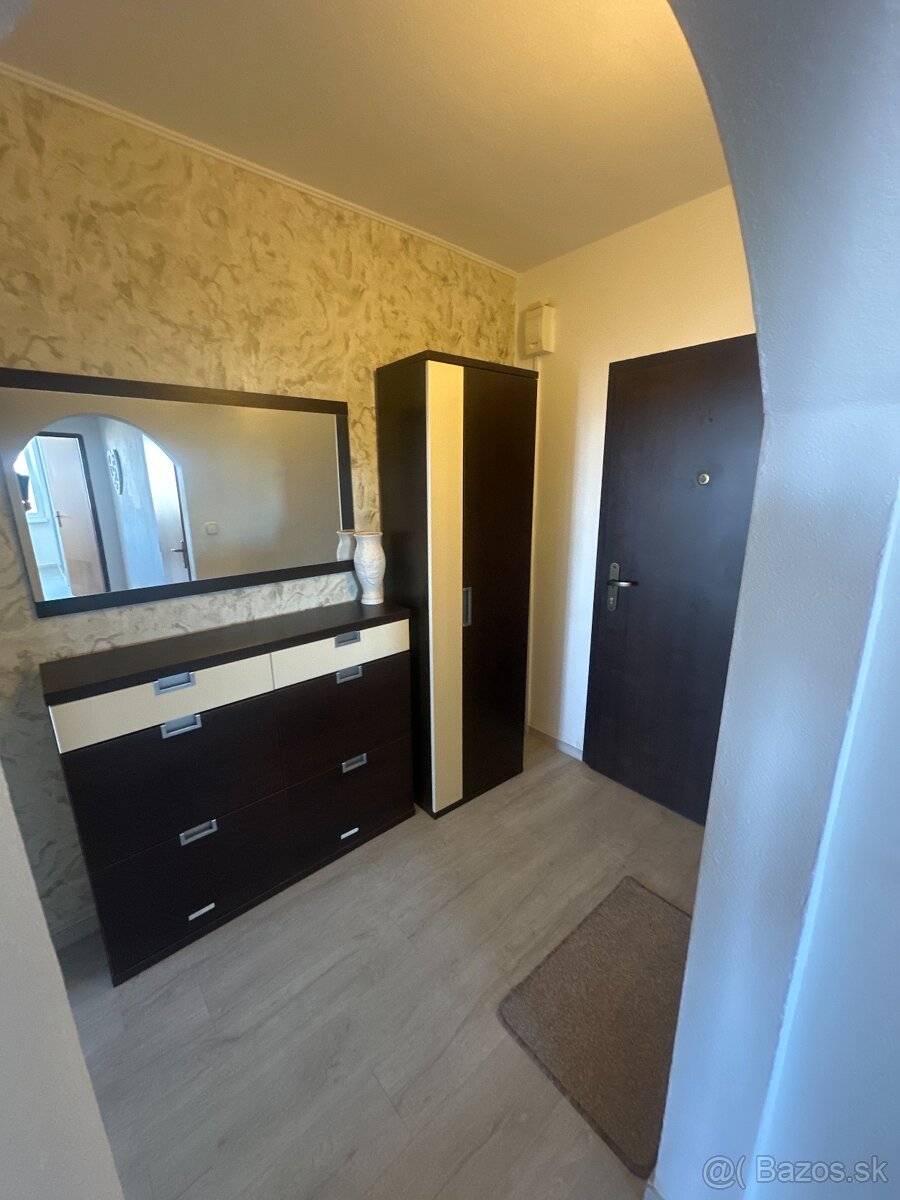 Predaj 3-izbového bytu na Chrenovej - 12