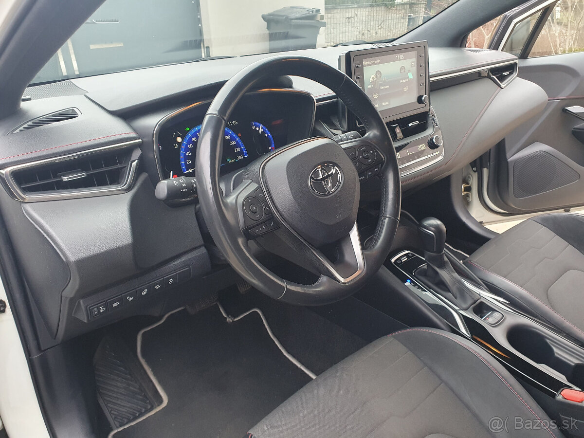 Predám Toyota Corolla 1.8 Hybrid e-CVT Selection - 12