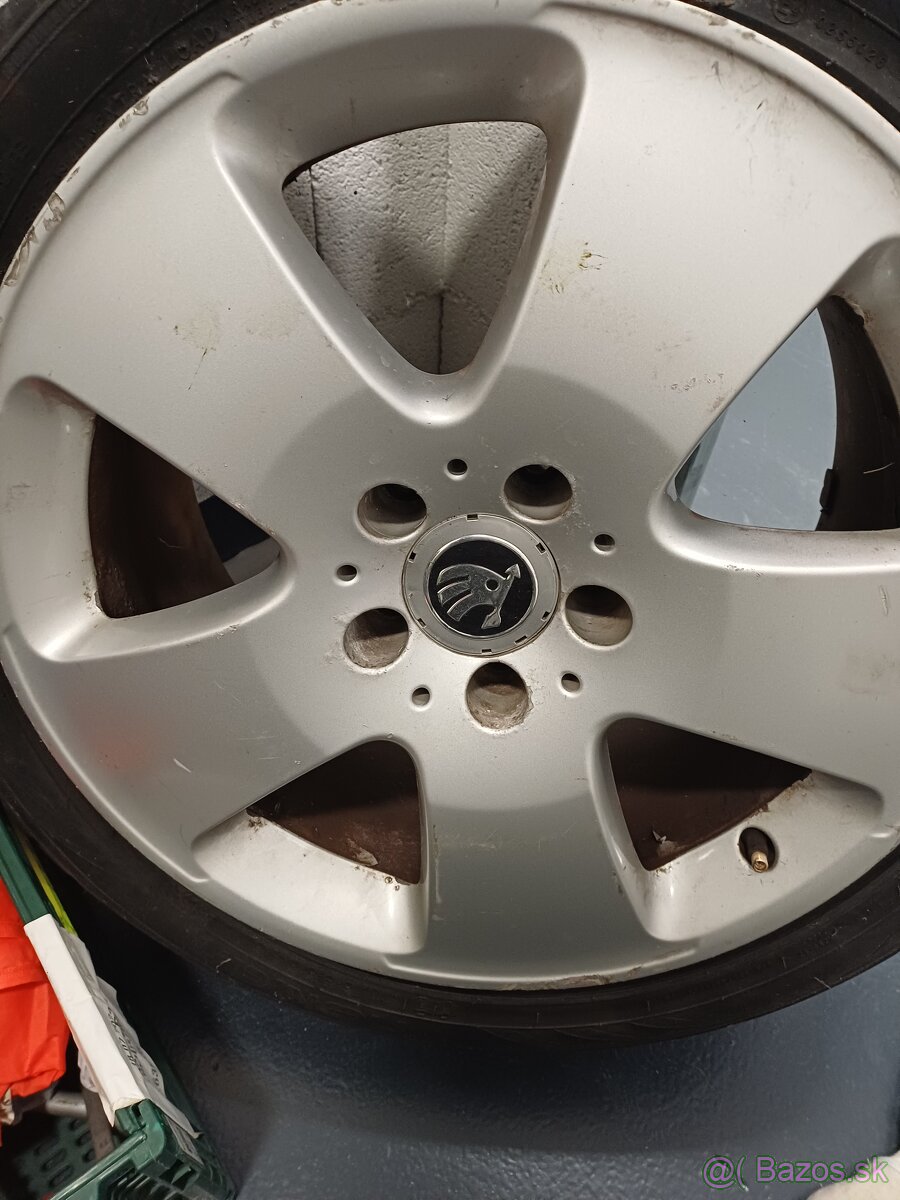 Predam disky r17 Skoda roztec 5x112mm - 12