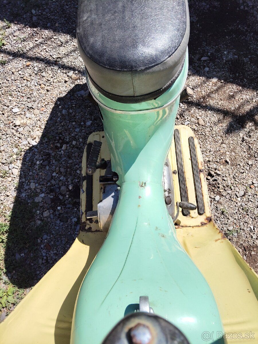 Jawa 50 typ 20 s TP a EČ kat. L1E - 12