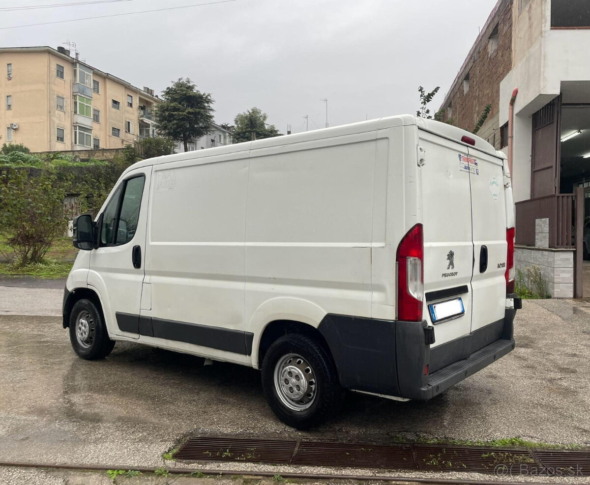 Peugeot Boxer 2,2HDI Chladiak EURO 5 - 12