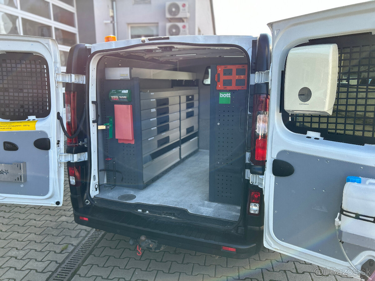 Renault Trafic - regálový systém BOTT, odpočet DPH - 12