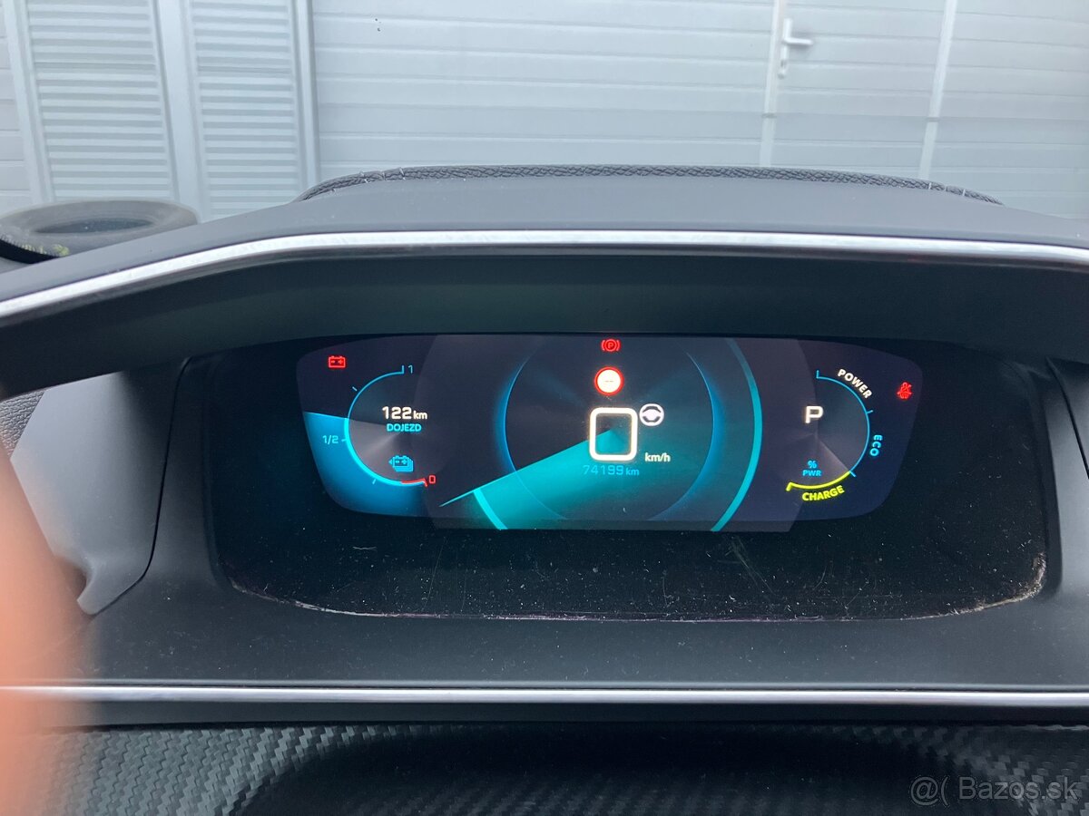 Peugeot e-208 GT 2021 DPH - 12