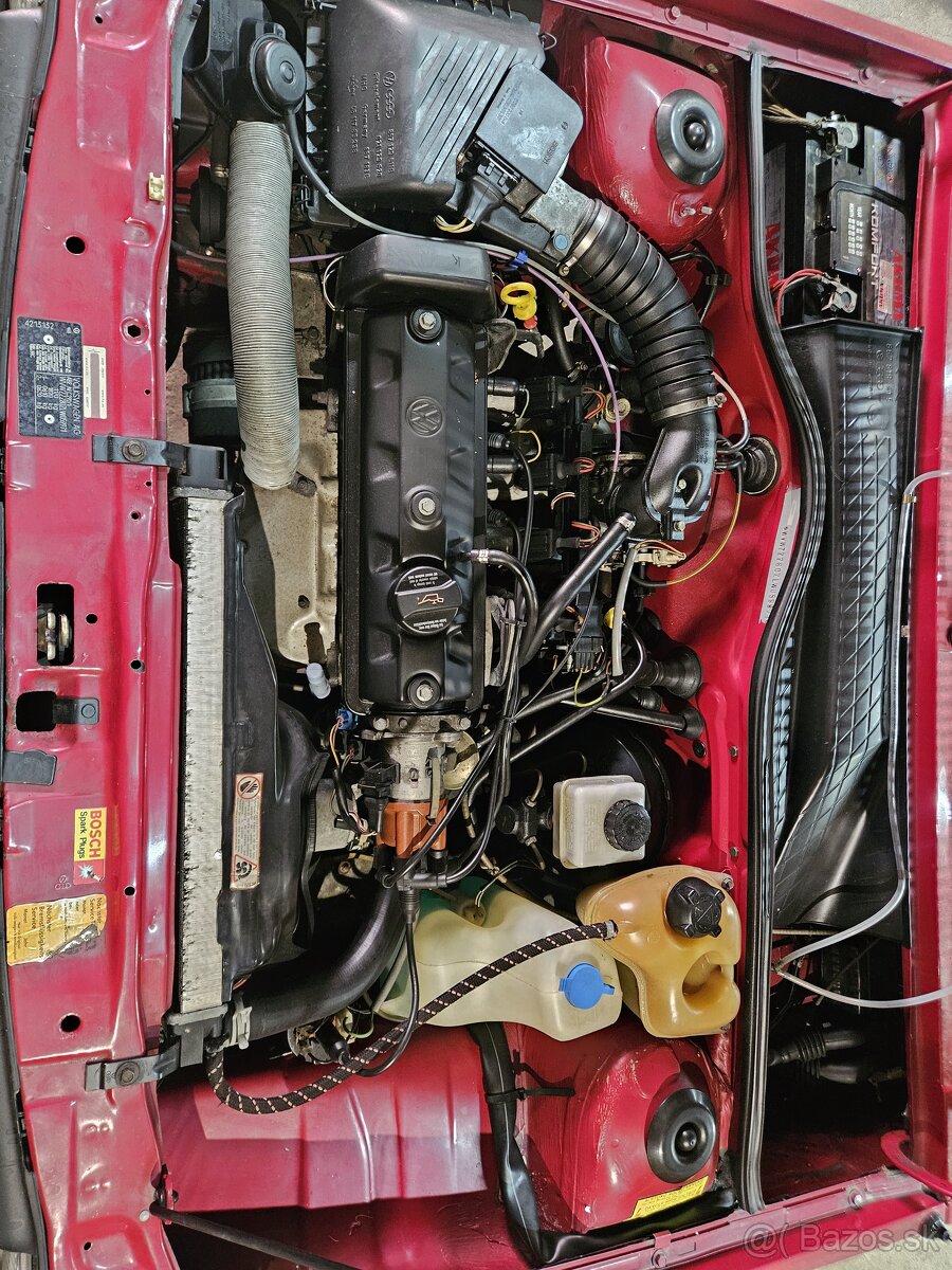 Volkswagen Polo 86C - 12